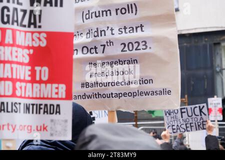 Camden, London, Großbritannien. November 2023. Pro-Palästinenser marschieren durch Camden zum Wahlkreis von Sir Keir Starmer. Quelle: Matthew Chattle/Alamy Live News Stockfoto