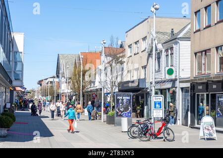 Fußgängerzone Haraldsgata (Einkaufsstraße), Haugesund, Rogaland County, Norwegen Stockfoto