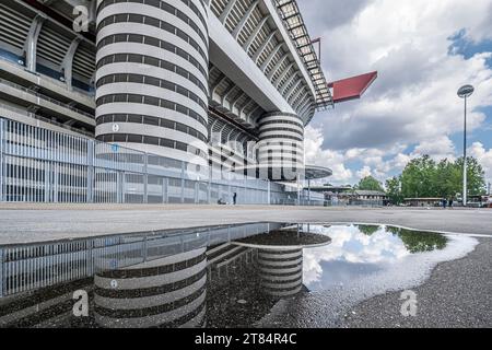Das Stadio Giuseppe Meazza, auch bekannt als San Siro, ist ein Fußballstadion im Mailänder Stadtteil San Siro, in dem A.C. Mila beheimatet ist Stockfoto