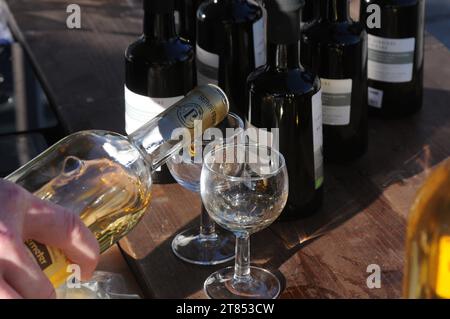 Kopenhagen, Dänemark /18. November 2023/.Pineau des charentes Bio-Getränkeverkostung in Kopenhagen. Photo.Francis Joseph Dean/Dean Pictures Credit: Imago/Alamy Live News Stockfoto