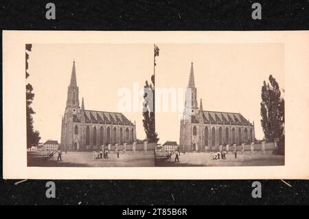 Anonym die katholische Pfarrkirche Maria Hilf in der Au in München, erbaut 1831–1839. Albuminpapier, auf der Box / Stereoformat um 1860 Stockfoto