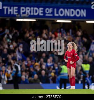 Emma Koivisto von Liverpool gibt Gesten beim Spiel der Barclays FA Women's Super League zwischen Chelsea und Liverpool in Stamford Bridge, London am Samstag, den 18. November 2023. (Foto: Federico Guerra Maranesi | MI News) Credit: MI News & Sport /Alamy Live News Stockfoto