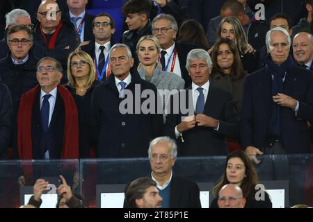 Rom, Italien 17.11.2023: Senatsvorsitzender Ignazio La Russa, Sportministerin Andrea Abodi, FIGC-Präsident Gravina, Coni-Präsident Malagò stehen Stockfoto