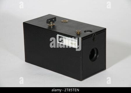 Eastman Kodak Co. Rochester (Produzent in) Roll Film-Kast Kamera - 5 x 7,5 cm. Holz um 1892 Stockfoto