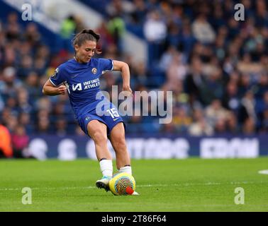 London, Großbritannien. November 2023. Eve Perisset aus Chelsea während des FA Women's Super League Spiels in Stamford Bridge, London. Der Bildnachweis sollte lauten: David Klein/Sportimage Credit: Sportimage Ltd/Alamy Live News Stockfoto