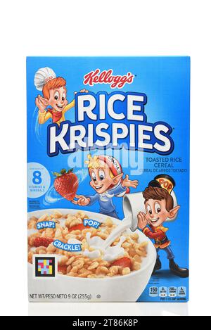 IRVINE, KALIFORNIEN - 17. November 2023: Eine Schachtel Reis Krispies Frühstückszerealien aus Kellogg. Stockfoto