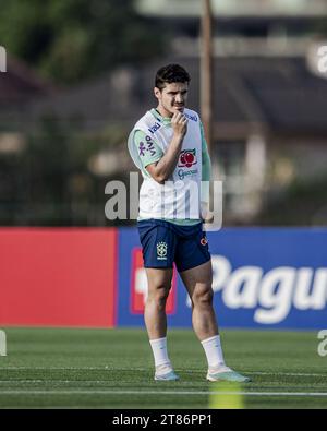 Teresopolis, Brasilien. November 2023. RJ - TERESOPOLIS - 11/18/2023 - BRASILIANISCHE AUSWAHL - TRAINING 11/18/2023 - Raphael Veiga Spieler der brasilianischen Nationalmannschaft während des Trainings im Granja Comary Training Center. Foto: Talita Gouvea/AGIF Credit: AGIF/Alamy Live News Stockfoto