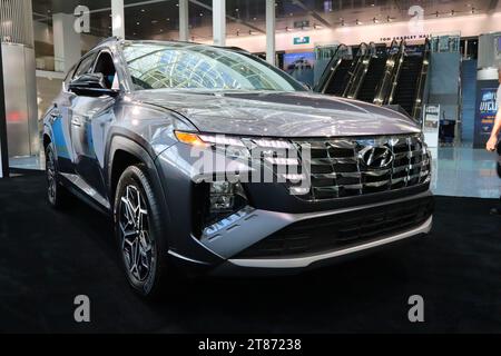 Los Angeles, Kalifornien – 17. November 2023: Hyundai TUCSON Hybrid N Line auf der Los Angeles Auto Show 2023 Stockfoto