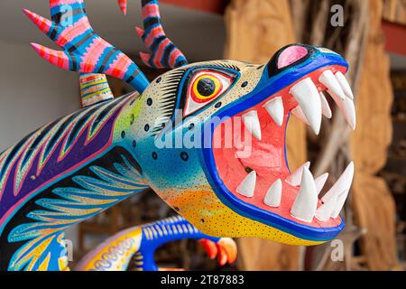 Detail des Drachen Alebrije in Oaxaca, Mexiko Stockfoto