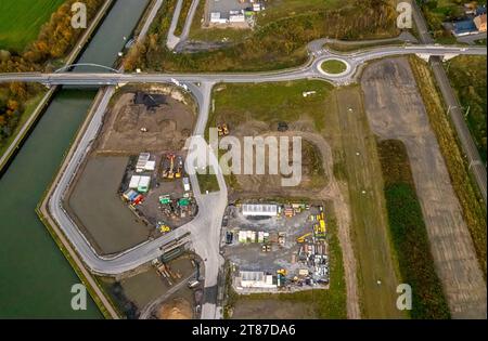 Luftbild, Detailaufnahme der Wasserstadt Aden, am Datteln-Hamm-Kanal, Baugebiet für geplante Stadtquartier auf dem Gelände der ehemaligen Zeche Haus Aden, Kreisverkehr, Oberaden, Bergkamen, Ruhrgebiet, Nordrhein-Westfalen, Deutschland ACHTUNGxMINDESTHONORARx60xEURO *** Luftaufnahme, Nahaufnahme Wasserstadt Aden, am Datteln Hamm Kanal, Baufläche für geplantes Stadtquartier auf dem Gelände der ehemaligen Zeche Haus Aden, Verkehrskreis Oberaden, Bergkamen, Ruhrgebiet, Nordrhein-Westfalen, Deutschland ATTENTIONxMINDESTHONORARx60xEURO Credit: Imago/Alamy Live News Stockfoto