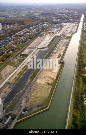 Luftbild, Wasserstadt Aden, am Datteln-Hamm-Kanal, Baugebiet für geplante Stadtquartier auf dem Gelände der ehemaligen Zeche Haus Aden, Oberaden, Bergkamen, Ruhrgebiet, Nordrhein-Westfalen, Deutschland ACHTUNGxMINDESTHONORARx60xEURO *** Luftaufnahme, Wasserstadt Aden, am Datteler Hammkanal, Baufläche für geplantes Stadtquartier auf dem Gelände der ehemaligen Zeche Haus Aden, Oberaden, Bergkamen, Ruhrgebiet, Nordrhein-Westfalen, Deutschland ATTENTIONxMINDESTHONORARx60xEURO Credit: Imago/Alamy Live News Stockfoto