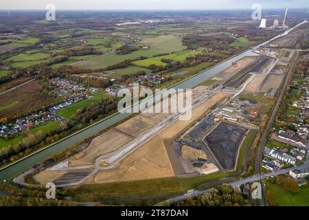 Luftbild, Wasserstadt Aden, am Datteln-Hamm-Kanal, Baugebiet für geplante Stadtquartier auf dem Gelände der ehemaligen Zeche Haus Aden, hinten das Kraftwerk Bergkamen, Oberaden, Bergkamen, Ruhrgebiet, Nordrhein-Westfalen, Deutschland ACHTUNGxMINDESTHONORARx60xEURO *** Luftaufnahme, Wasserstadt Aden, am Datteler Hammkanal, Baufläche für geplantes Stadtquartier auf dem Gelände der ehemaligen Zeche Haus Aden, hinter dem Kraftwerk Bergkamen, Oberaden, Bergkamen, Ruhrgebiet, Nordrhein-Westfalen, Deutschland ACHTUNGxMINDESTHONORARx60xEURO Credit: Imago/Alamy Live News Stockfoto