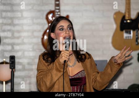 Los Angeles, USA. November 2023. Teilnahme an Max Events präsentiert Models of Comedy in SIXTY Beverly Hills, Los Angeles, CA 17. November 2023 Credit: Eugene Powers/Alamy Live News Stockfoto