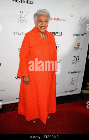 New York, Usa. November 2023. New York, USA 11/17/23 Lola C West nimmt an der 20. Jährlichen NY Moves Power Women Awards Gala des New York Moves Magazine Teil, die am Samstag, 18. November 2023, im Mandrian Oriental Hotel in New York City stattfindet. Quelle: Jennifer Graylock/Alamy Live News Stockfoto