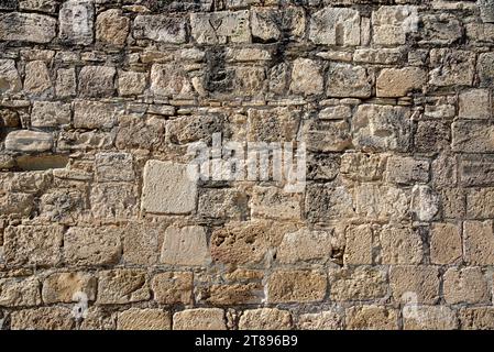 Mauer der mittelalterlichen Burg von Kolossi (Zypern). Stockfoto