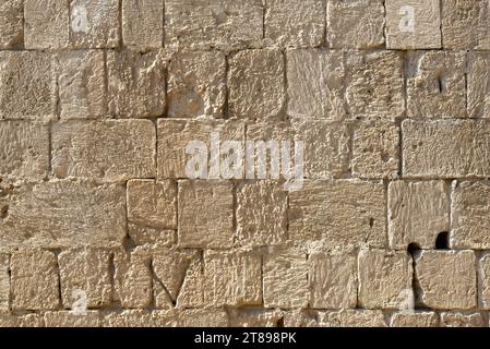 Fragment der Mauer der mittelalterlichen Burg von Kolossi (Zypern). Stockfoto