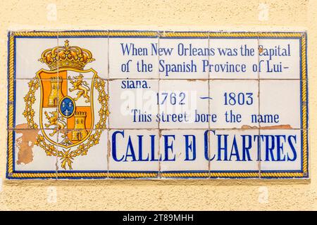 Historische Straßennamen für die Calle de Chartres im French Quarter in New Orleans, USA Stockfoto