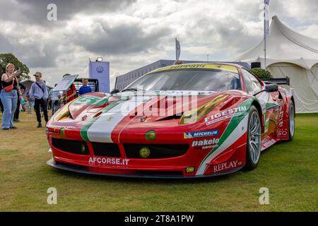 Alfa Corse Ferrari 458 Italia #51, ausgestellt auf der Salon Privé Concours d’Elégance Motorshow im Blenheim Palace. Stockfoto