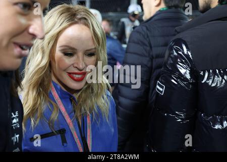 Las Vegas, USA. November 2023. Kylie Minogue (aus) Sänger. 18.11.2023. Formel-1-Weltmeisterschaft, Rd 22, Las Vegas Grand Prix, Las Vegas, Nevada, USA, Renntag. Das Foto sollte lauten: XPB/Press Association Images. Quelle: XPB Images Ltd/Alamy Live News Stockfoto