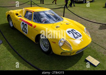 1965 Ferrari 250 LM, ausgestellt auf der Salon Privé Concours d’Elégance Motorshow im Schloss Blenheim. Stockfoto
