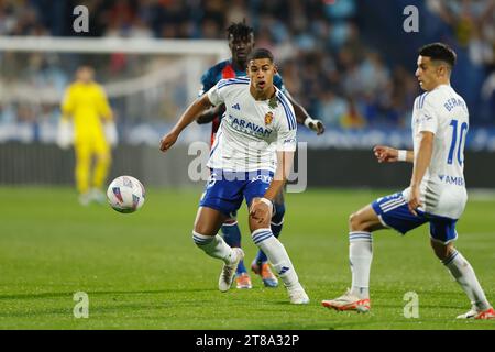 Saragossa, Spanien. November 2023. Santiago Mourino (Zaragoza) Fußball/Fußball : spanisches Spiel "LALIGA HYPERMOTION" zwischen Real Zaragoza 0-2 SD Huesca im Estadio La Romareda in Zaragoza, Spanien . Quelle: Mutsu Kawamori/AFLO/Alamy Live News Stockfoto