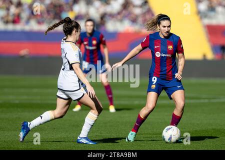 Barcelona, Spanien. November 2023. BARCELONA, SPANIEN - 19. NOVEMBER: .Patri Guijarro vom FC Barcelona während des Liga-F-Spiels zwischen dem FC Barcelona und Real Madrid bei den Estadi Olimpic Lluis Companys am 19. November 2023 in Barcelona, Spanien (Credit Image: © Gerard Franco/DAX via ZUMA Press Wire) NUR REDAKTIONELLE VERWENDUNG! Nicht für kommerzielle ZWECKE! Stockfoto
