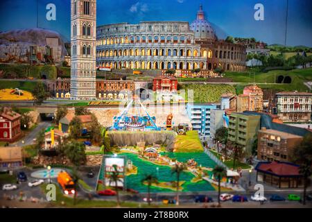 Italienischer Teil des Gulliver's Gate Museums, einer Miniaturwelt, die Hunderte von Sehenswürdigkeiten, Schauplätzen und Ereignissen zeigt, am Times Square, Manhattan, New Yor Stockfoto