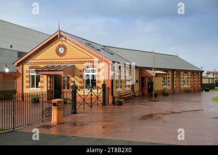 Der Ticketschalter an der Vale of Rheidol Railway, Aberystwyth, Nordwales Stockfoto