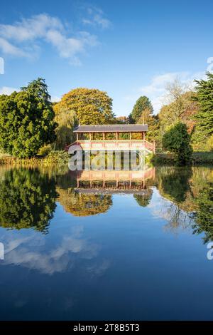 Die Schweizer Brücke im Birkenhead Park Stockfoto