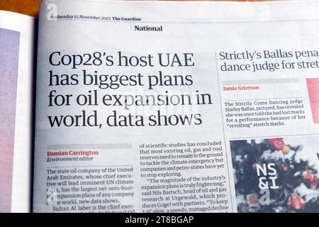 „Der Gastgeber der Vereinigten Arabischen Emirate von Cop28 hat die größten Pläne für eine Ölexpansion in der Welt, wie Daten zeigen“, titelt die Zeitung Guardian auf dem Dubai Summit artikel 15. November 2023 Großbritannien Stockfoto