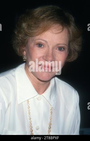 Rosalynn Carter ist gestorben. Rosalynn Carter 1994 Foto: Michael Ferguson/PHOTOlink/MediaPunch Copyright: XFerguson/PHOTOlinkx/xMediaPunchx Credit: Imago/Alamy Live News Stockfoto