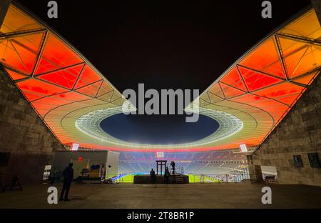 Olympia Stadion Berlin nach dem Freundschaftsspiel DEUTSCHLAND - Türkiye 2-3 DEUTSCHLAND - TÜRKEI Vorbereitung auf die Europameisterschaft 2024 in Deutschland, Saison 2023/2024, am 18. November 2023 in Berlin. © Peter Schatz / Alamy Live News Stockfoto