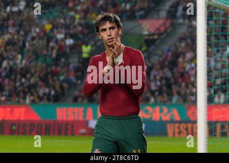 Lissabon, Portugal. November 2023. Joao Felix aus Portugal in Aktion während des Fußballspiels der UEFA Europa-Qualifikationsgruppe J zwischen Portugal und Island bei Est‡dio da Luz. Endpunktzahl: Portugal 2:0 Island Credit: SOPA Images Limited/Alamy Live News Stockfoto