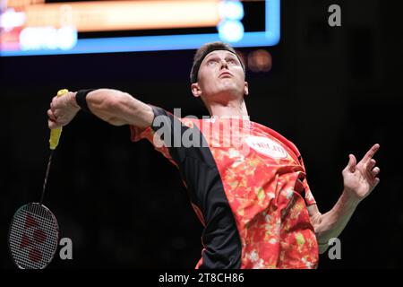 Kumamoto, Japan. November 2023. Viktor Axelsen (DEN) Badminton : Kumamoto Masters Japan 2023 Männer im Einzelspiel beim Kumamoto Prefectural Gymnasium in Kumamoto, Japan. Quelle: AFLO SPORT/Alamy Live News Stockfoto