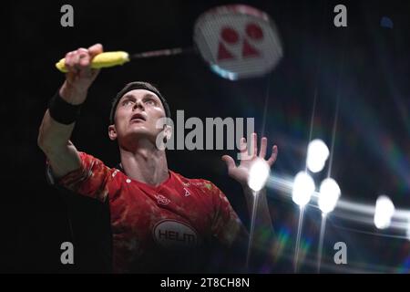 Kumamoto, Japan. November 2023. Viktor Axelsen (DEN) Badminton : Kumamoto Masters Japan 2023 Männer im Einzelspiel beim Kumamoto Prefectural Gymnasium in Kumamoto, Japan. Quelle: AFLO SPORT/Alamy Live News Stockfoto