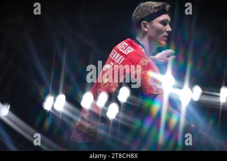 Kumamoto, Japan. November 2023. Viktor Axelsen (DEN) Badminton : Kumamoto Masters Japan 2023 Männer im Einzelspiel beim Kumamoto Prefectural Gymnasium in Kumamoto, Japan. Quelle: AFLO SPORT/Alamy Live News Stockfoto