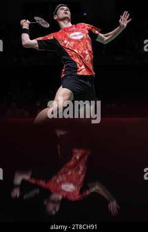 Kumamoto, Japan. November 2023. Viktor Axelsen (DEN) Badminton : Kumamoto Masters Japan 2023 Männer im Einzelspiel beim Kumamoto Prefectural Gymnasium in Kumamoto, Japan. Quelle: AFLO SPORT/Alamy Live News Stockfoto