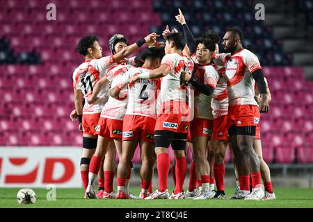 Osaka, Japan. Kredit: MATSUO. November 2023. Japan Team Group (JPN) Rugby : Asia Rugby Regional Qualifier Japan 7s Men's Pool Ein Spiel zwischen Japan 14-21 China im Yodoko Sakura Stadium in Osaka, Japan. Quelle: MATSUO .K/AFLO SPORT/Alamy Live News Stockfoto