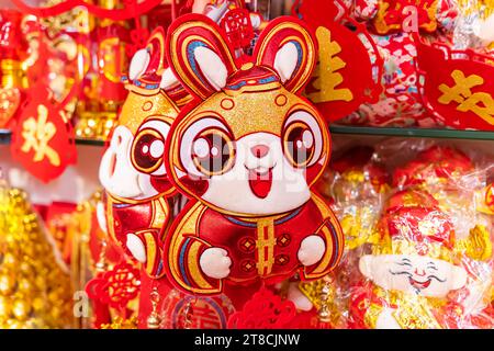 Tradition Chinesische Stoffpuppe Kaninchen, 2023 ist das Jahr des Kaninchens Stockfoto