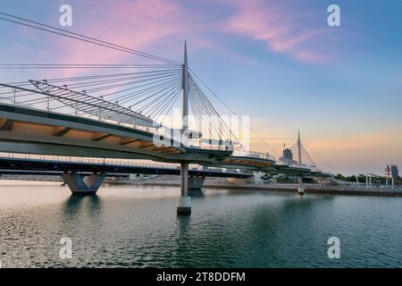 Lusail, Katar - 18. November 2023: Lusail Bridge Qetaifan Island Lusail Boulevard Qatar Stockfoto