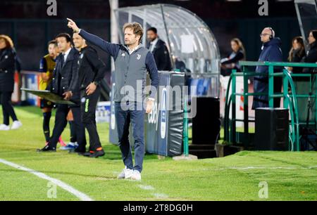 Biella, Italien. November 2023. Biella, Italia, 19. November 2023: Joe Montemurro-Cheftrainer Juventus während des Spiels Juventus gegen Inter (Marangon Andrea/SPP) Credit: SPP Sport Press Photo. /Alamy Live News Stockfoto