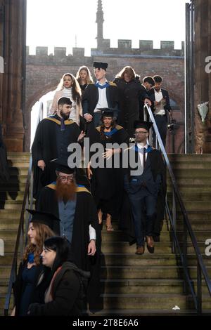 Coventry University Graduation Day, Coventry Cathedral, England, Großbritannien Stockfoto