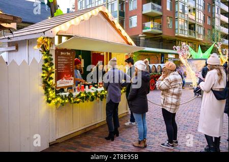 Christmas Village oder Market im Distillery District, Toronto, Kanada Stockfoto