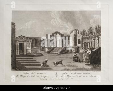 Innenansicht des Isis-Tempels in Pompeji, Vincenzo Alloja, 1805, Grafik, Kupfergravur, Papier, Farbe, Druckertinte, Kupfergravur, Drucken, Höhe (Plattengröße) 225 mm, Höhe (Papierformat) 295 mm, Breite (Plattenformat) 305 mm, Breite (Papierformat) 370 mm, Vincenzo Aloja inc. 1805, Veduta dell' interno, del Tempio d'Iside in Pompei, Vue de la partie intérieure, da Temple d'Isis qui EST à Pompei, in Napoli presso Nicola Gervasi al Gigante di Palazzo No. 23., Graphic Design, European, Modernity (1800 - 1914), Printer, Nicola Gervasi Stockfoto