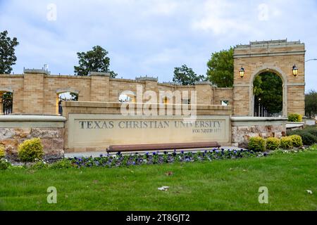 Fort Worth, TX - 10. November 2023: Zeichen der Texas Christian University Stockfoto