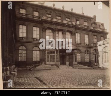 Hôtel du Châtelet, Wirtschaftsministerium, ehemaliges Hotel Chanac, 7. Arrondissement, Paris, Atget, Eugène (Jean Eugène Auguste Atget), Fotograf, Fotografie, Grafik, Albumendruck, Abmessungen – Arbeit: Höhe: 18 cm, Breite: 21,9 cm Stockfoto