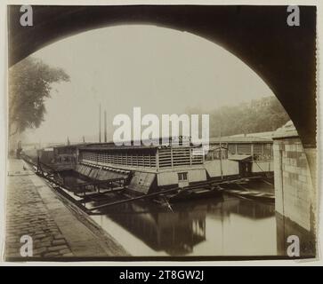 Die seine, Blick unter der Pont Marie, vom Quai d'Anjou in Richtung Hôtel de Ville, 4. Arrondissement, Paris, Atget, Eugène (Jean Eugène Auguste Atget), Fotograf, Fotografie, Grafik, Albumendruck, Abmessungen – Arbeit: Höhe: 17,6 cm, Breite: 22,8 cm Stockfoto