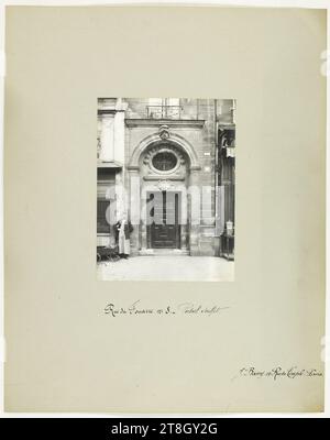 Geschnitztes Portal, Rue du Fouarre 8, 5. Arrondissement, Paris, Barry, Jean, Fotograf, 19.-20. Jahrhundert, Fotografie, Grafik, Fotografie, Gelatino Silberbromiddruck, Abmessungen - Werk: Breite: 17 cm, Abmessungen - Antike Halterung:, Höhe: 50 cm, Breite: 39,7 cm Stockfoto