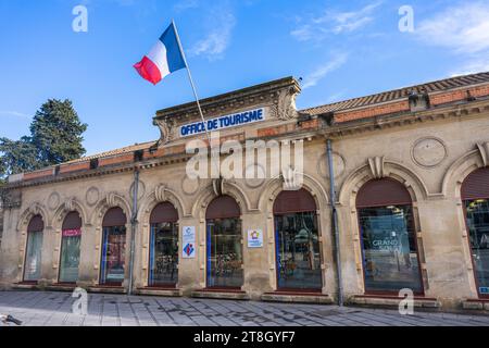 Montpellier, Frankreich - 16. Januar 2023 - Außenansicht des Tourismusbüros (Office de Tourisme) im Zentrum von Montpellier Stockfoto