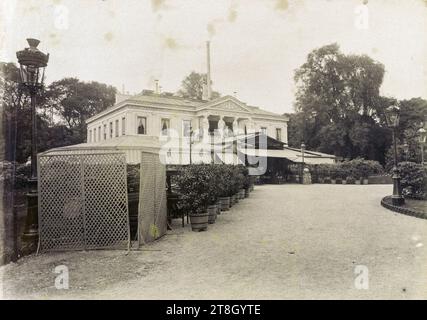 Restaurant 'Ledoyen, Avenue des Champs-Elysées, 8. Arrondissement, Paris, Atget, Eugène (Jean Eugène Auguste Atget), Fotograf, Fotografie, Grafik, Albumendruck, Abmessungen – Arbeit: Höhe: 17,1 cm, Breite: 23,6 cm Stockfoto